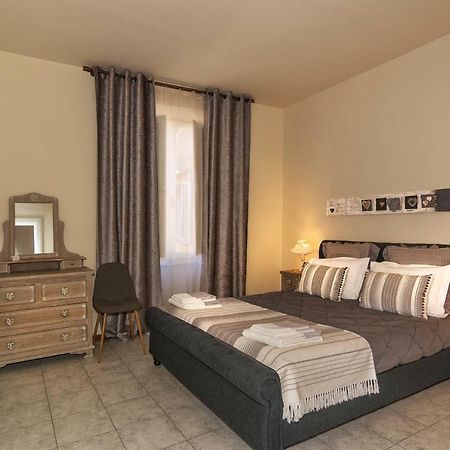 Garibaldi B&B ピサ エクステリア 写真