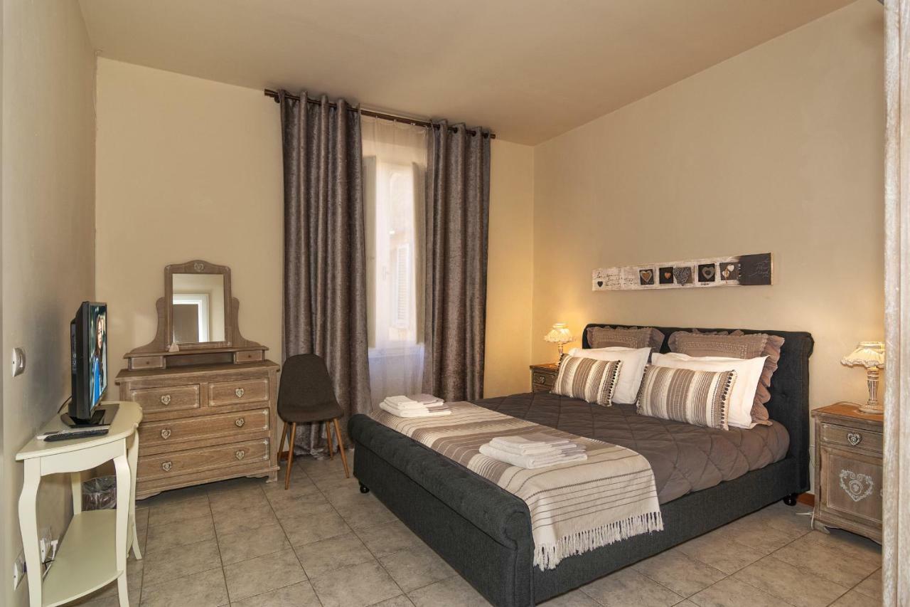 Garibaldi B&B ピサ エクステリア 写真